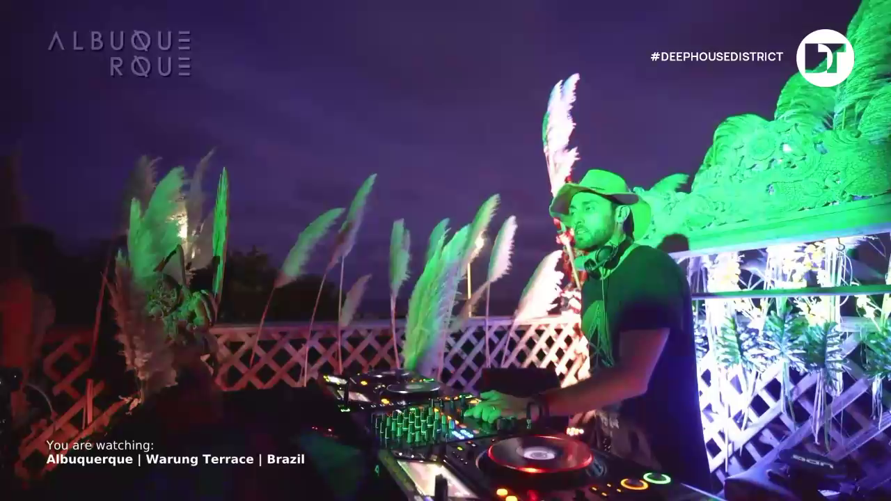 Watch DanceTV Deep House District